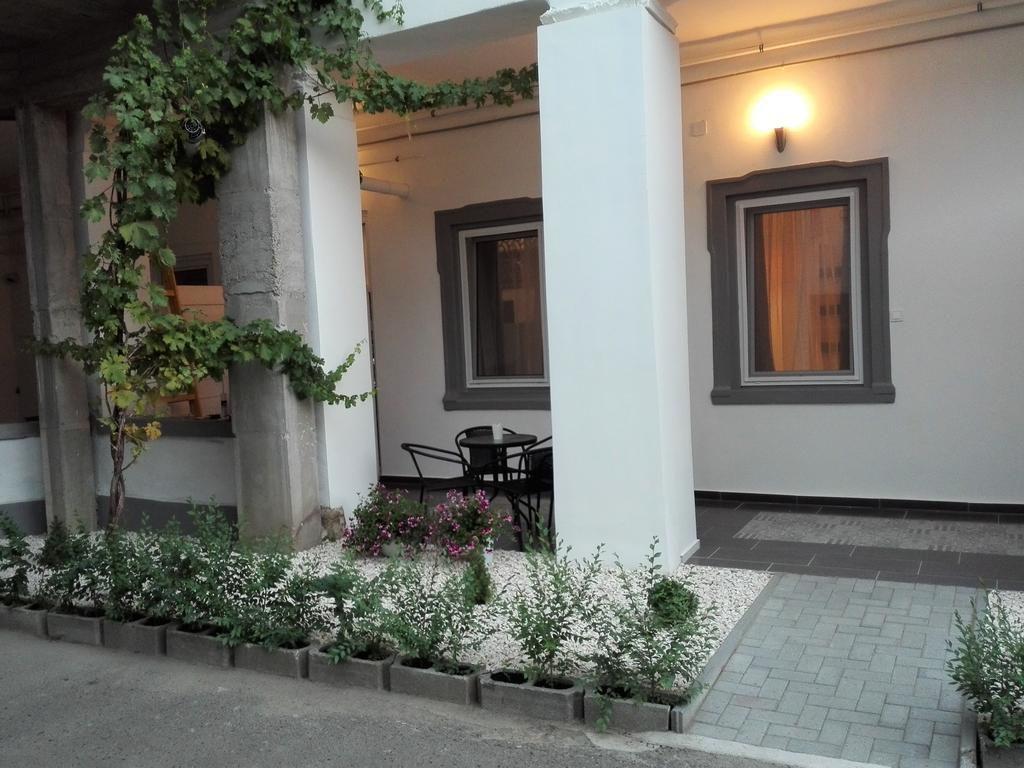 Downtown Deluxe Apartment Eger Phòng bức ảnh