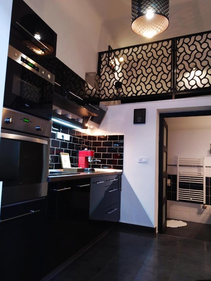 Downtown Deluxe Apartment Eger Ngoại thất bức ảnh